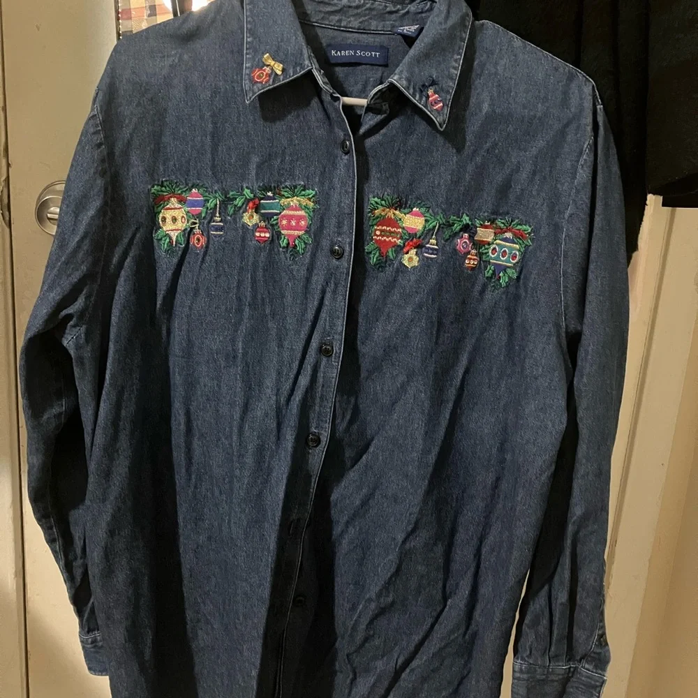 Karen Scott Blue Denim Shirt with Embroidery - Picture 4 of 4